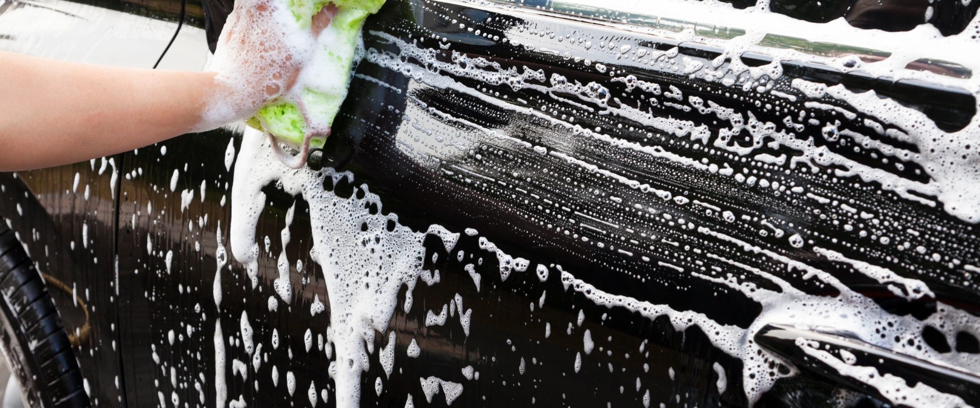 What is the difference between car valeting and car detailing?