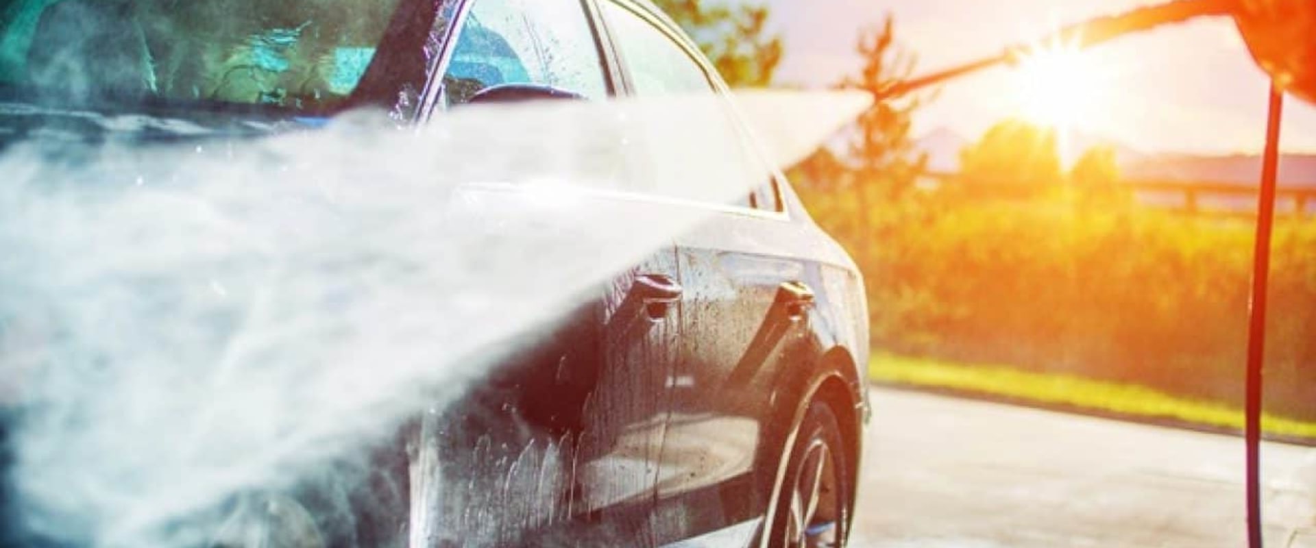 How do mobile car washes get their customers?
