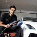How much do car valeters earn uk?